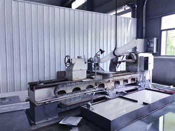 車(chē)床設(shè)備